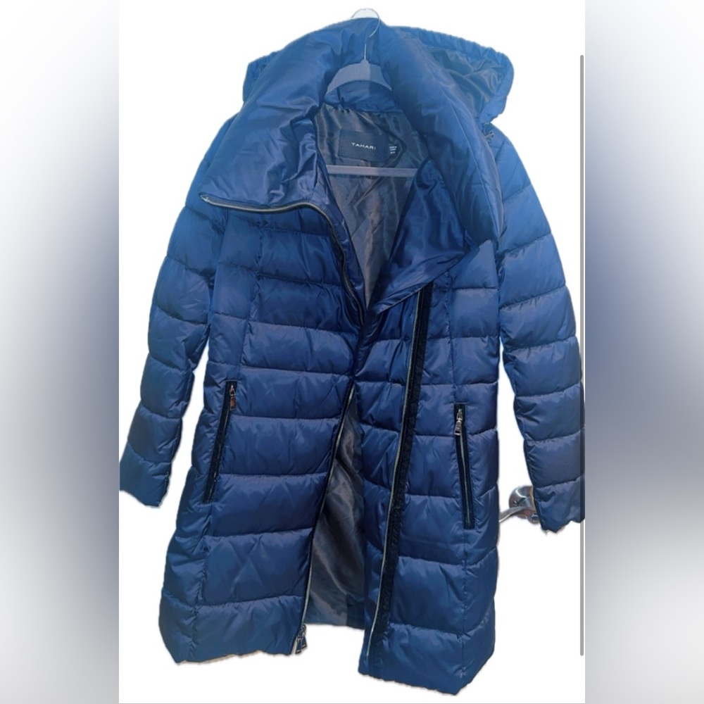 NEW Tahari Brooklyn Hooded Asymmetrical Zip Down Puffer Coat Size S